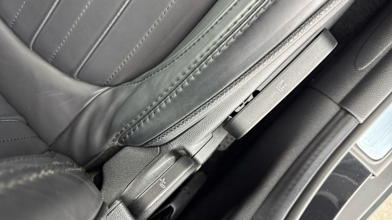 MINI Hatchback 1.5 Cooper Exclusive Premium 5dr Auto Petrol Hatchback